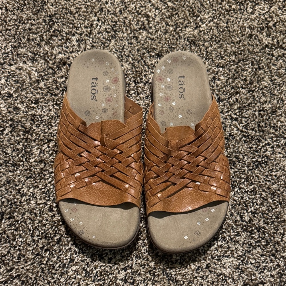 Taos Footwear Brown Woven Slide Sandals